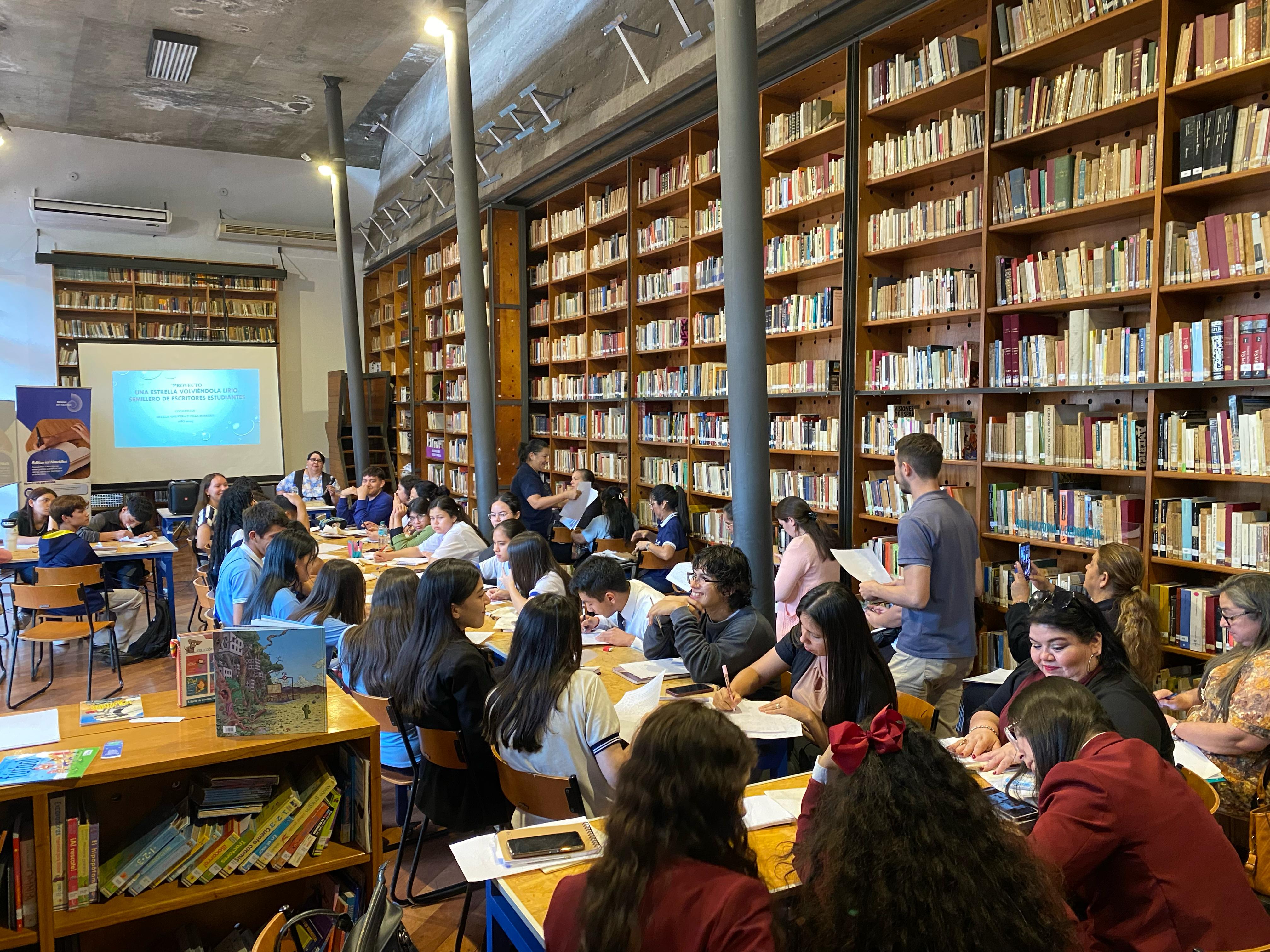 UNA ESTRELLA VOLVINDOLA LIRIO Semillero de escritura joven