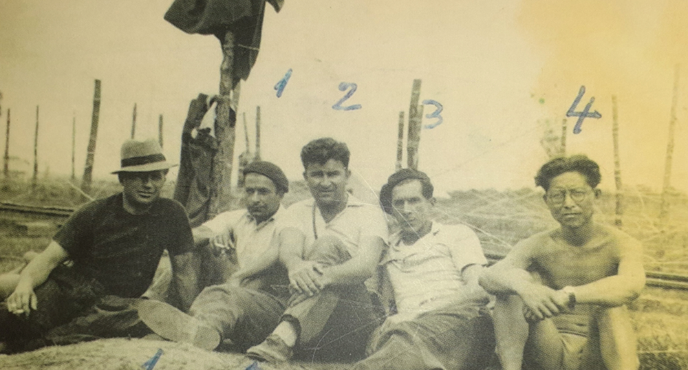 ESPAOLES Y PARAGUAYOS EN LA VORGINE DE LA GUERRA CIVIL ESPAOLA