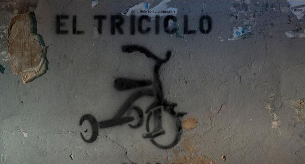 MES DEL TEATRO HISPANO PARAGUAYO EL TRICICLO